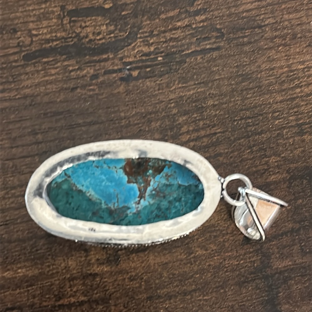 Turquoise Pendant - Picture 3 of 3